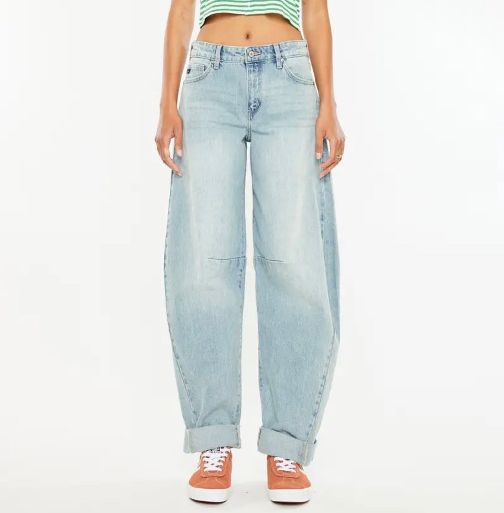 KanCan Low Slung Horseshoe Jean