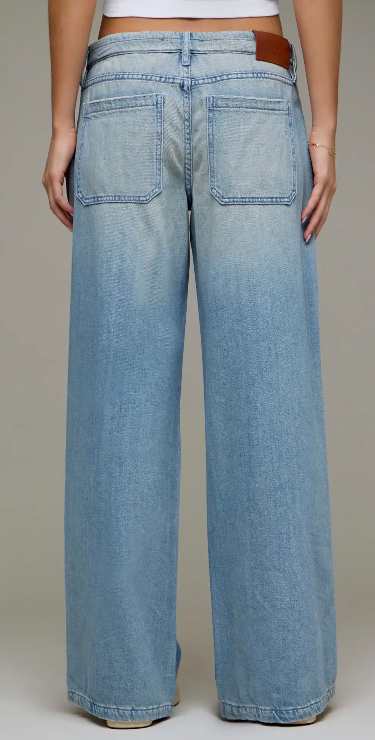 Hidden Mid Rise Wide Leg