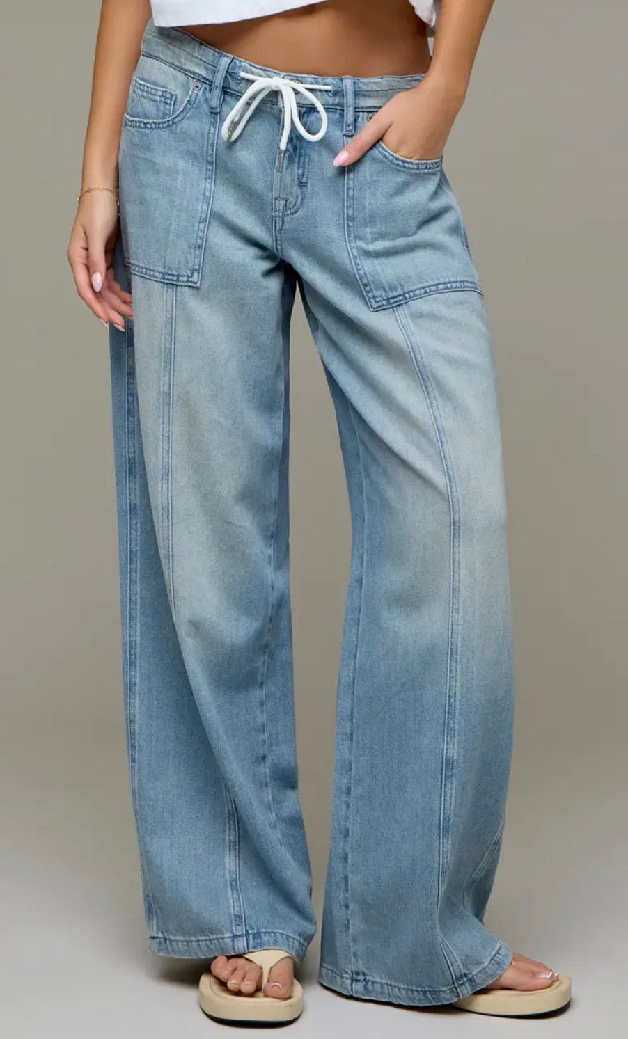 Hidden Mid Rise Wide Leg